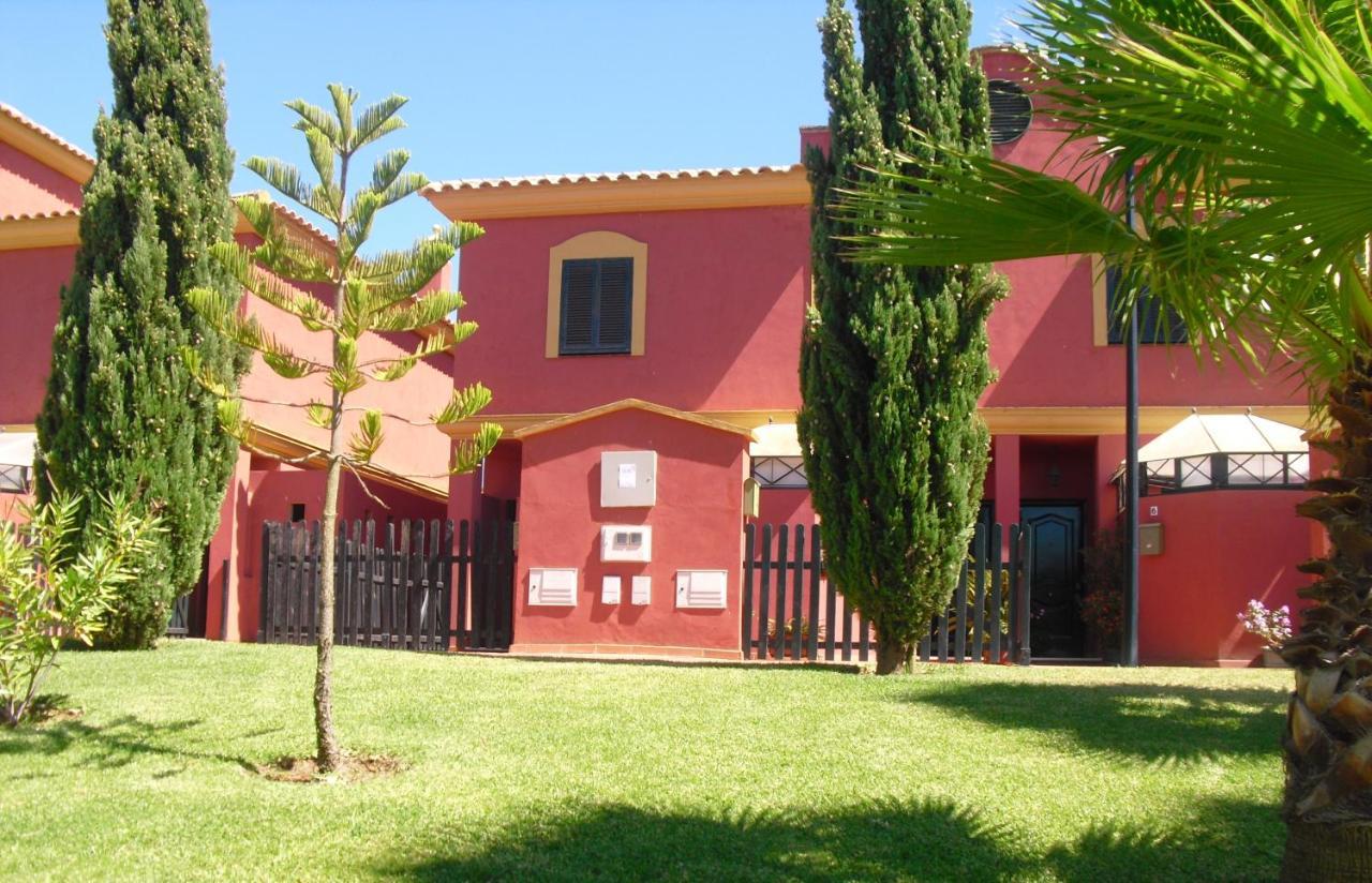 Holiday home Olhando Um Campo De Golf Islantilla